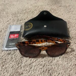 Ray-Ban Tortoiseshell Frame Sunglasses with Brown Lenses
